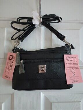 Stone Mountain Leather 4 In 1 Crossbody Wristlet Clutch Shoulder Bag In Black